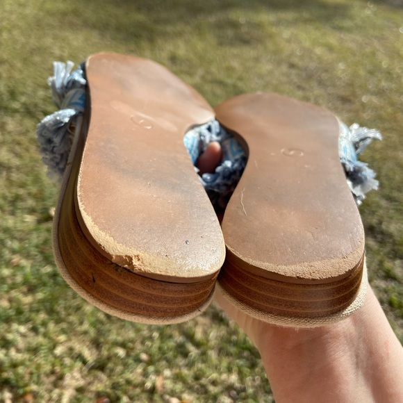 Michelle McDowell Blue Greek Key Raffia Mules — Size 7 - Picture 13 of 13